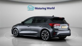 Ford Focus ST-LINE X