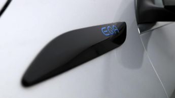 Mercedes-Benz EQA EQA 250 AMG LINE
