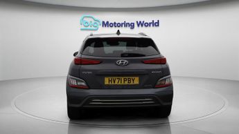 Hyundai KONA PREMIUM