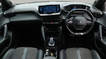 Peugeot E-2008 GT