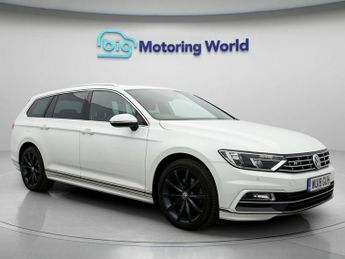 Volkswagen Passat R LINE TDI BLUEMOTION TECHNOLOGY DSG