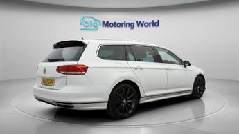 Volkswagen Passat R LINE TDI BLUEMOTION TECHNOLOGY DSG
