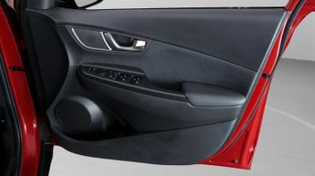 Hyundai KONA PREMIUM SE
