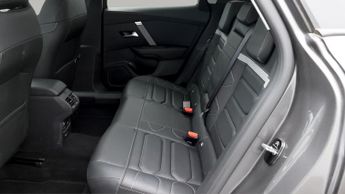 Citroen C4 BLUEHDI SHINE PLUS S/S EAT8