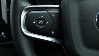 Volvo XC40 RECHARGE PLUS
