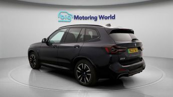 BMW iX3 M SPORT