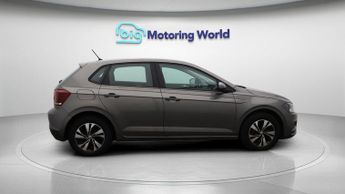 Volkswagen Polo SE TSI DSG