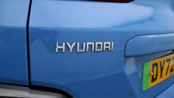 Hyundai KONA PREMIUM