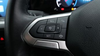 Volkswagen Golf LIFE ETSI DSG