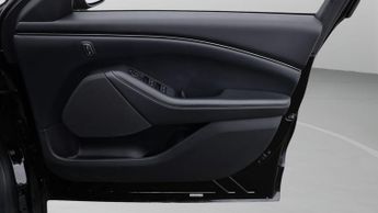 Ford Mustang Mach-E BASE