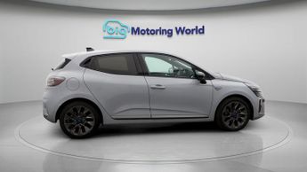 Renault Clio ESPRIT ALPINE E-TECH