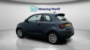 Fiat 500e ACTION