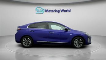 Hyundai IONIQ PREMIUM SE