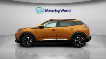 Peugeot E-2008 ALLURE PREMIUM