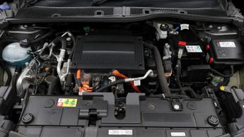 Citroen e-C4 SHINE PLUS