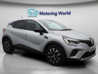 Renault Captur EVOLUTION TCE