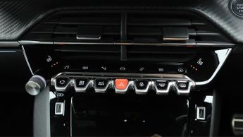 Peugeot E-208 GT PREMIUM