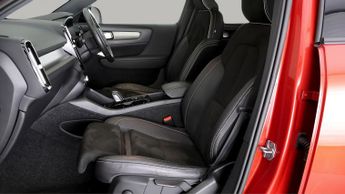 Volvo XC40 RECHARGE T5 R-DESIGN PRO