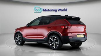 Volvo XC40 RECHARGE T5 R-DESIGN PRO