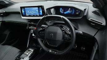 Peugeot E-208 GT