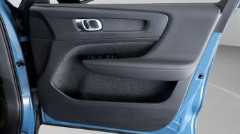 Volvo XC40 RECHARGE CORE