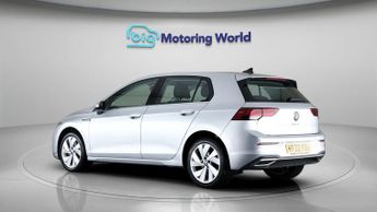 Volkswagen Golf STYLE TDI DSG
