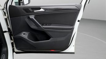 Volkswagen Tiguan ELEGANCE TSI DSG