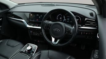 Kia Niro 4 PLUS