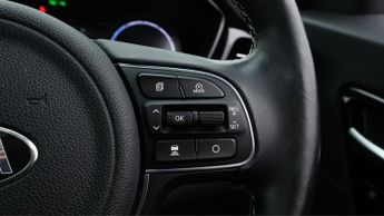 Kia Niro 4 PLUS