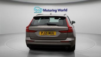 Volvo V60 B3 MOMENTUM