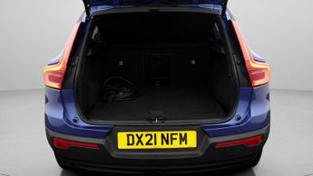 Volvo XC40 RECHARGE T4 R-DESIGN