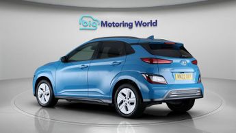Hyundai KONA PREMIUM