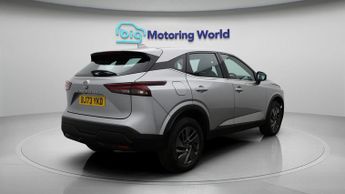 Nissan Qashqai DIG-T ACENTA PREMIUM DCT