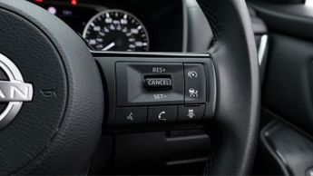 Nissan Qashqai DIG-T ACENTA PREMIUM
