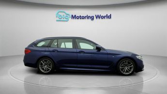 BMW 5 Series 520I M SPORT TOURING
