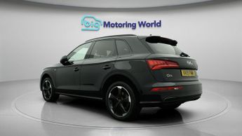 Audi Q5 TFSI QUATTRO S LINE BLACK EDITION