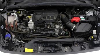 Ford Puma TITANIUM DESIGN