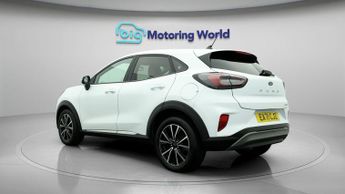 Ford Puma TITANIUM DESIGN