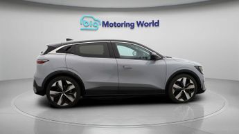 Renault Megane E-Tech TECHNO