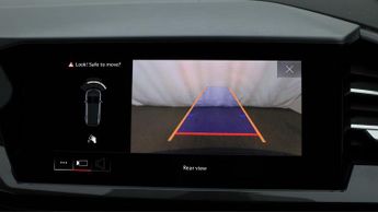 Audi Q4 e-tron S LINE