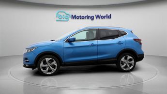 Nissan Qashqai DIG-T TEKNA DCT
