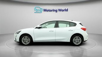 Ford Focus TITANIUM