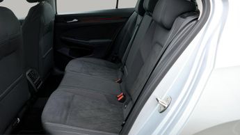 Volkswagen Golf STYLE TSI DSG