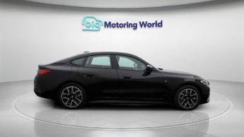 BMW i4 EDRIVE40 M SPORT