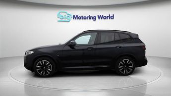 BMW iX3 M SPORT