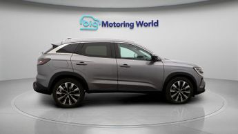 Renault Austral TECHNO E-TECH