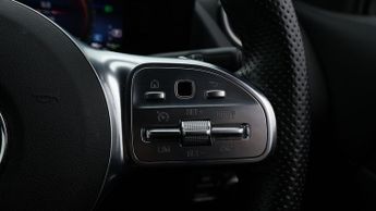 Mercedes-Benz GLA GLA 250 E AMG LINE