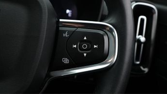 Volvo XC40 RECHARGE PRO TWIN AWD