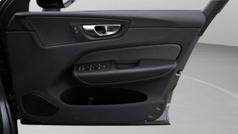 Volvo XC60 T8 TWIN ENGINE R-DESIGN AWD