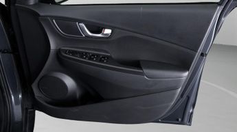 Hyundai KONA PREMIUM